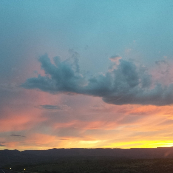 ALL $5.00 Starts, Unlisted Items Tops, Dress, Skirts, Pants & more - Picture 4 of 10